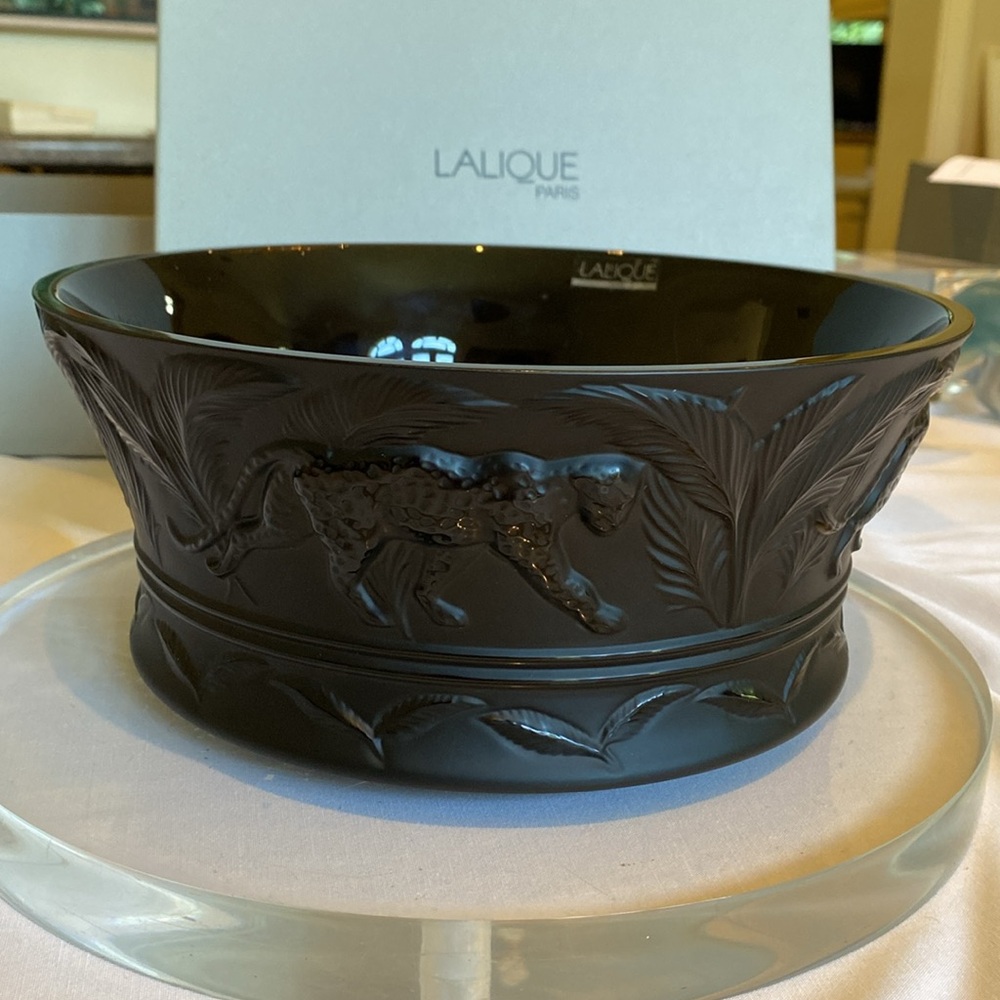 Lalique Crystal Coupe Jungle Noire